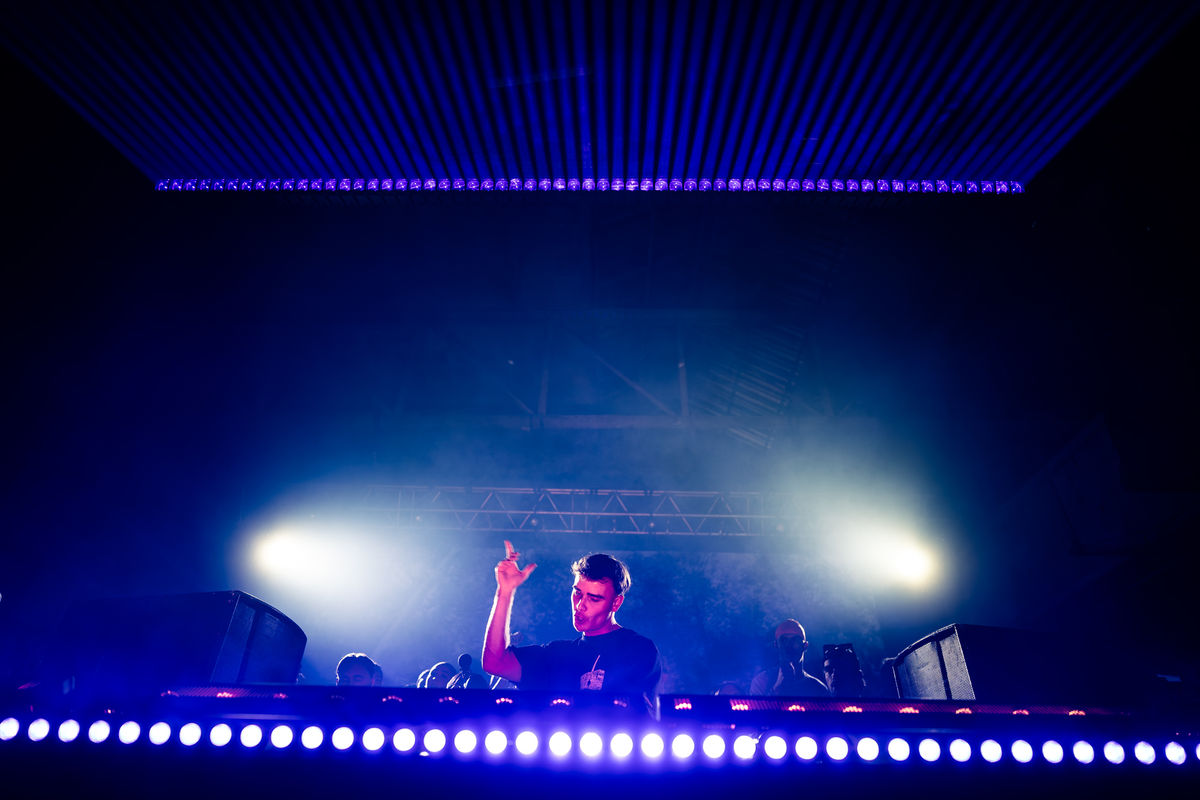 Loading... just a sec